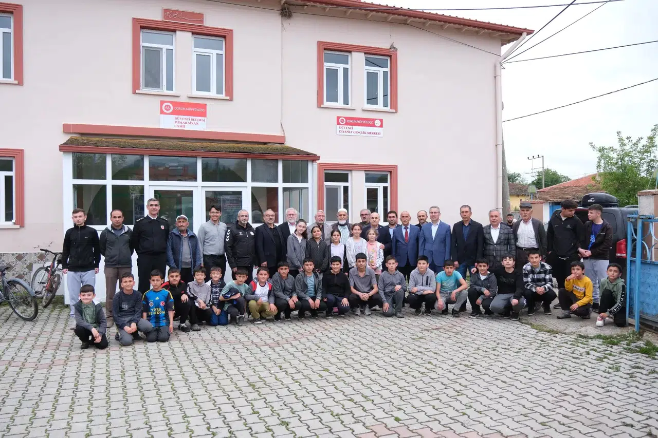 ‘Amacımız Gençlerimizi Geleceğe Daha İyi Hazırlamak’