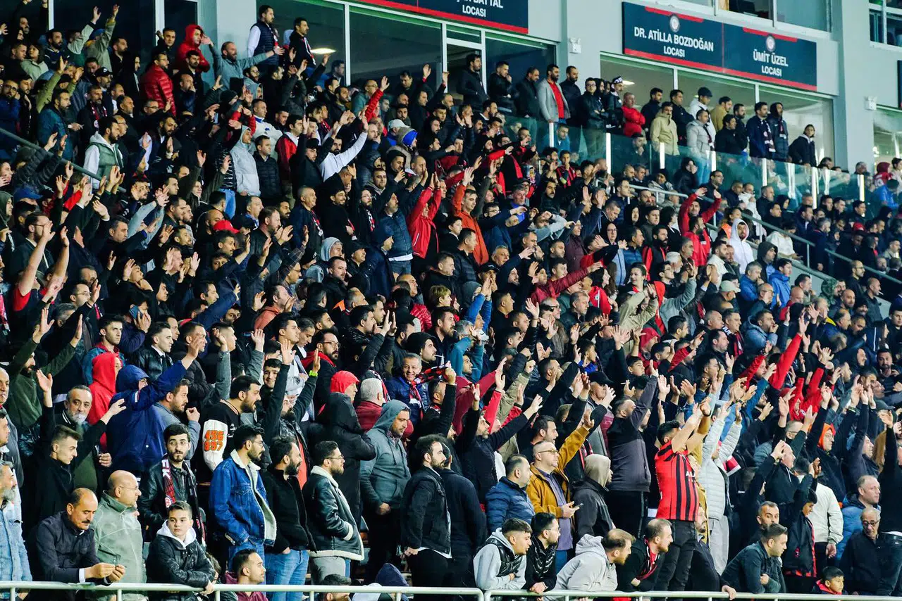 Bir Kez Daha Rekor Kıralım!