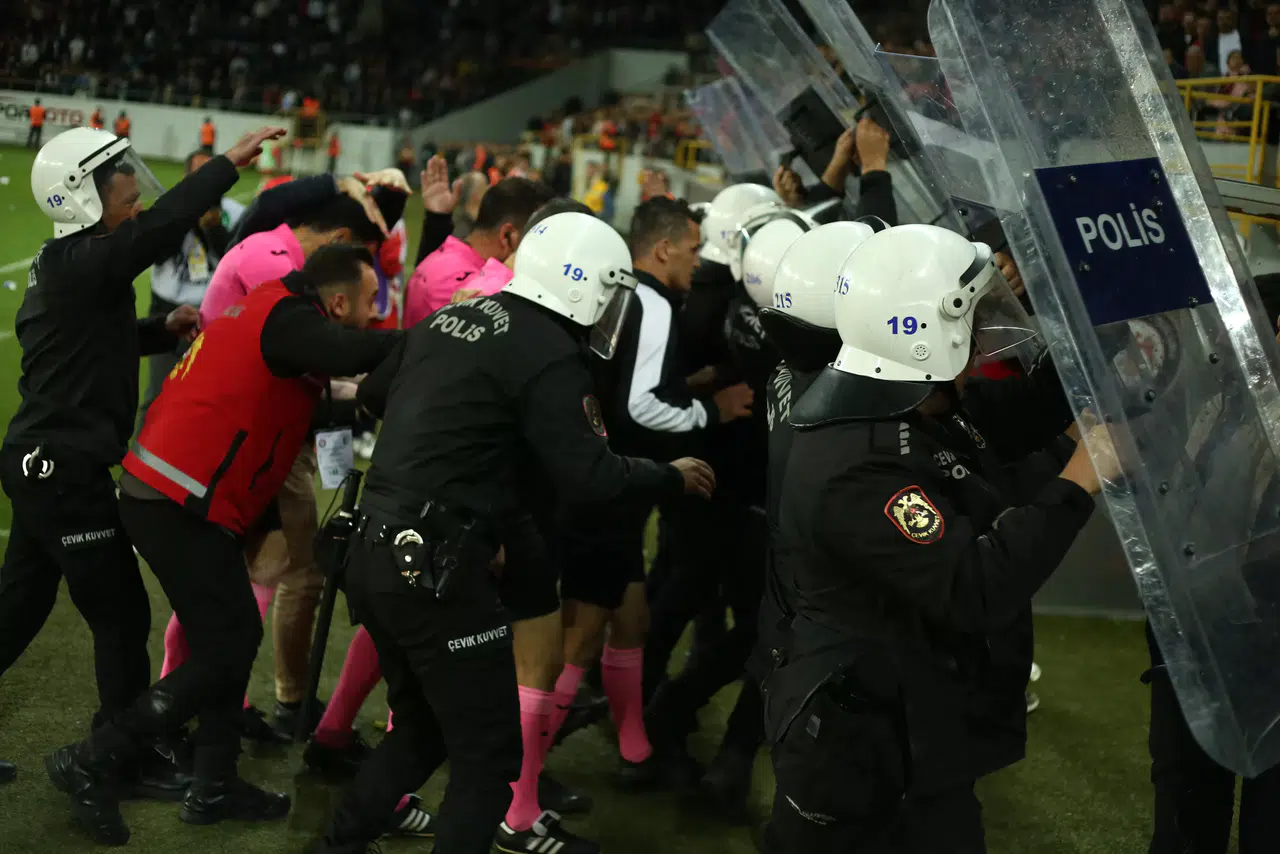 Çorum FK’ye Ceza Yağdı!
