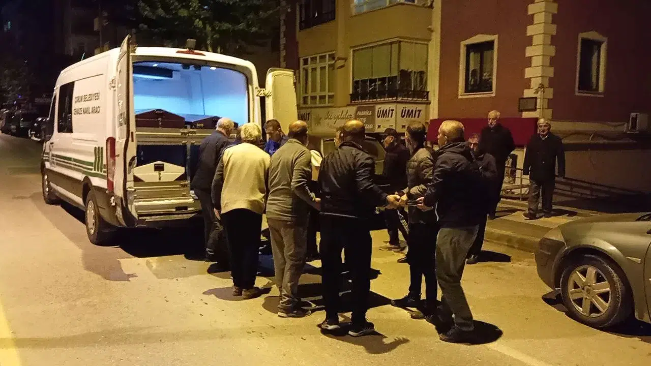 Evinin Banyosunda Ölü Bulundu