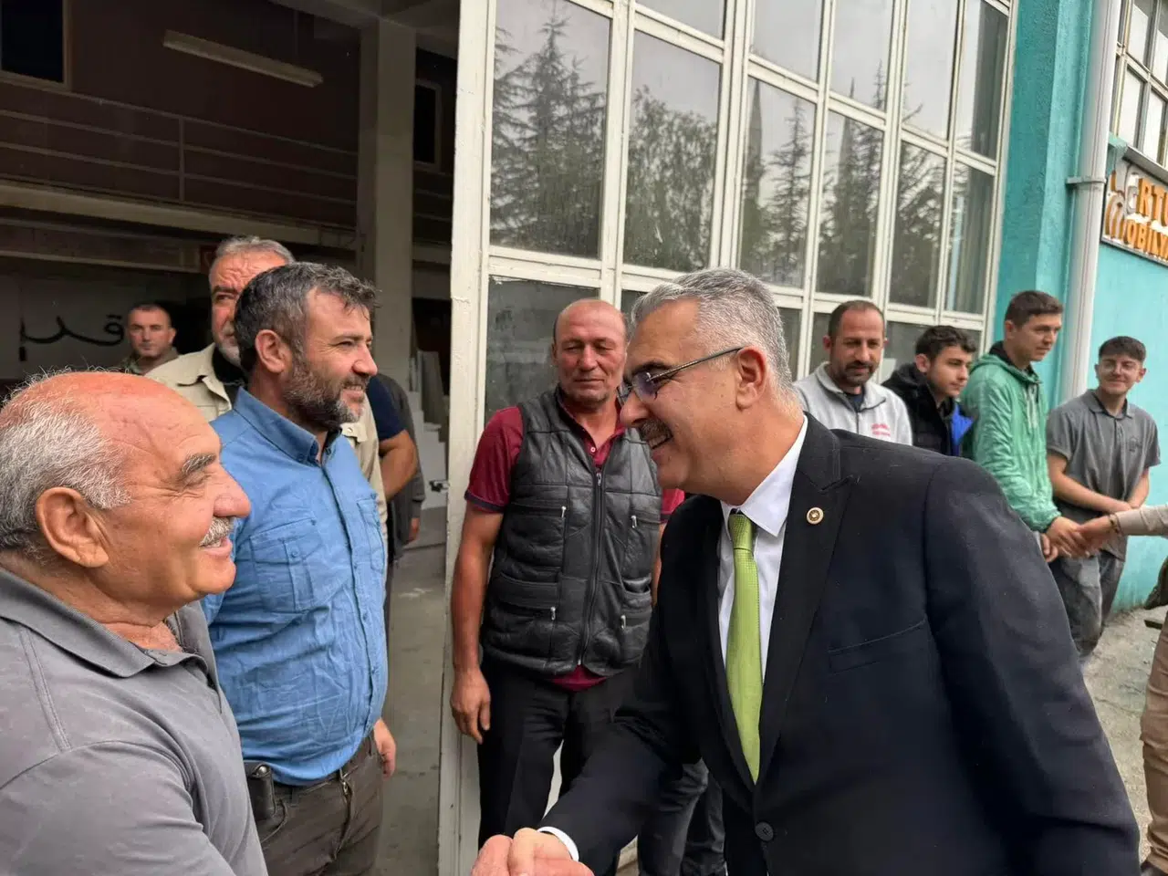 Milletvekili Ahlatcı: Esnaf, Toplumun Can Damarı