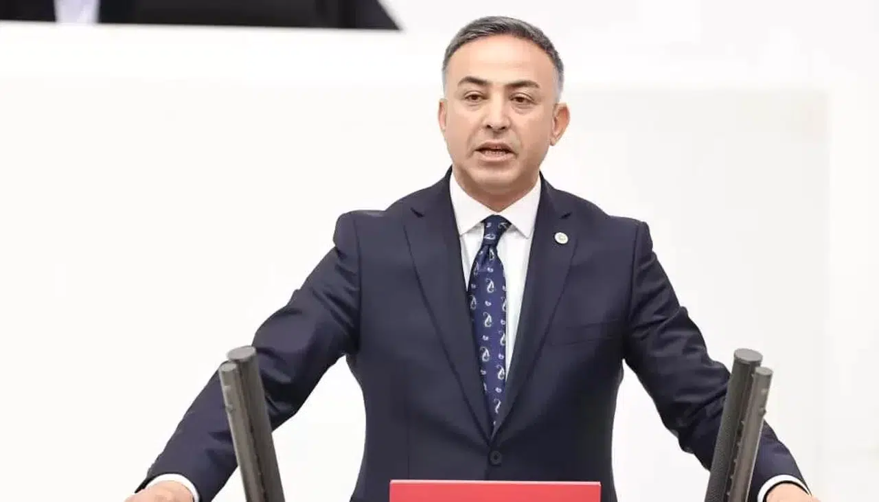 Tahtasız: Anneler İnsandır Biz İnsanoğlu