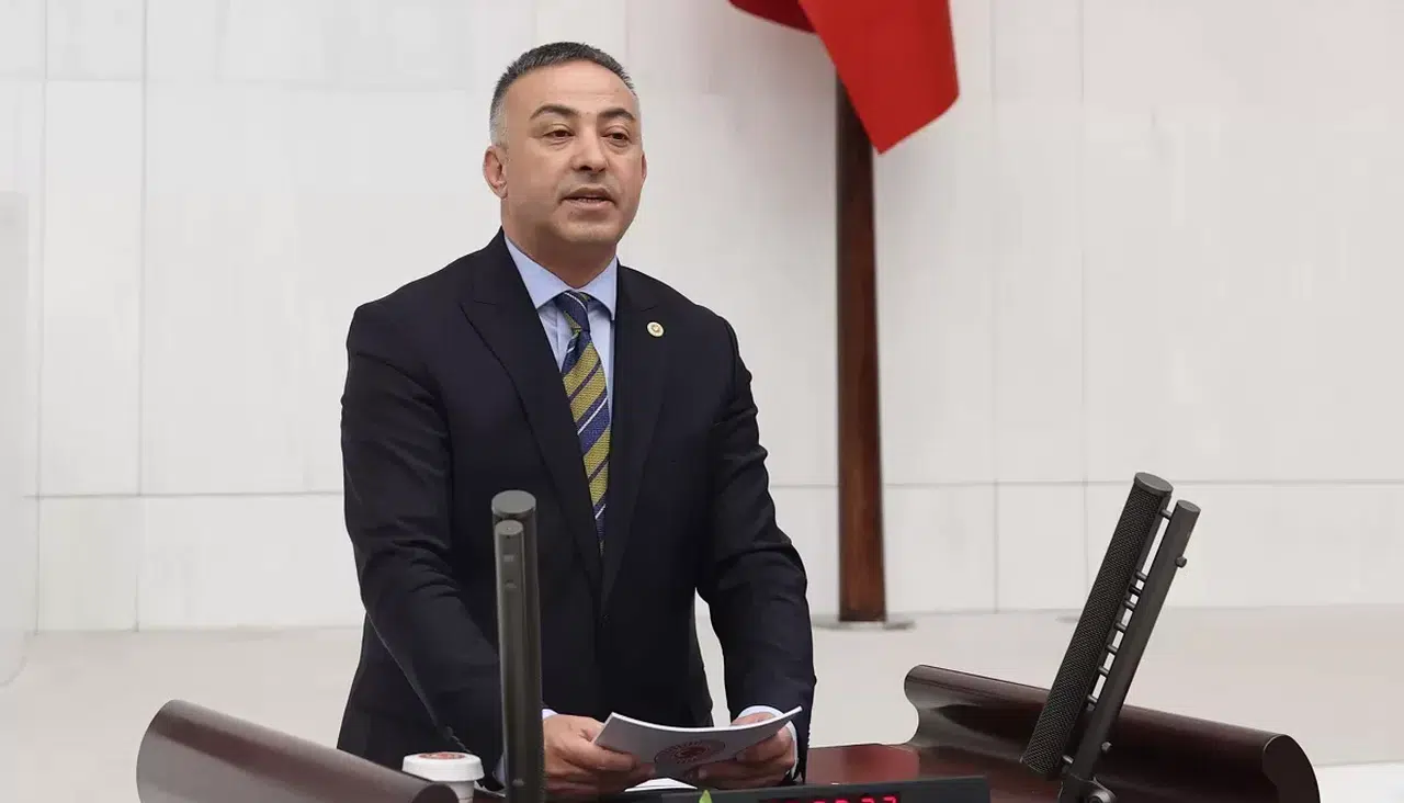 Tahtasız Mecliste Konuştu: Alın Terimiz Çalındı