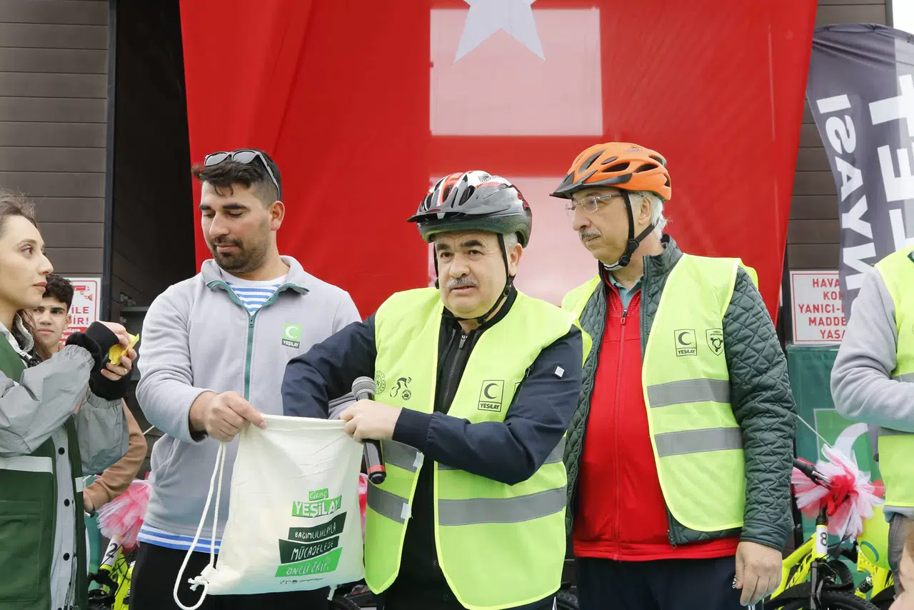 Vali Dağlı, Çekilişte Kendi İsmini Çekti, Yaptığı Hareket Takdir Topladı