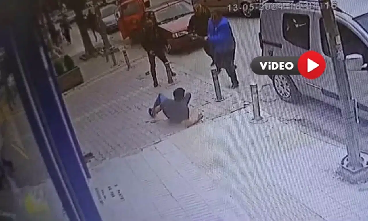 Bıçaklı Sopalı Kavga: İki Yaralı