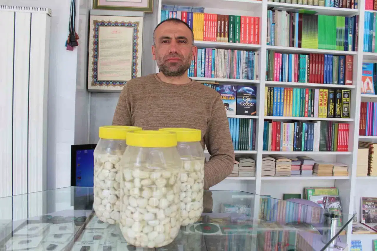Altından Pahalı Sakız, Fiyatı Dudak Uçuklatıyor