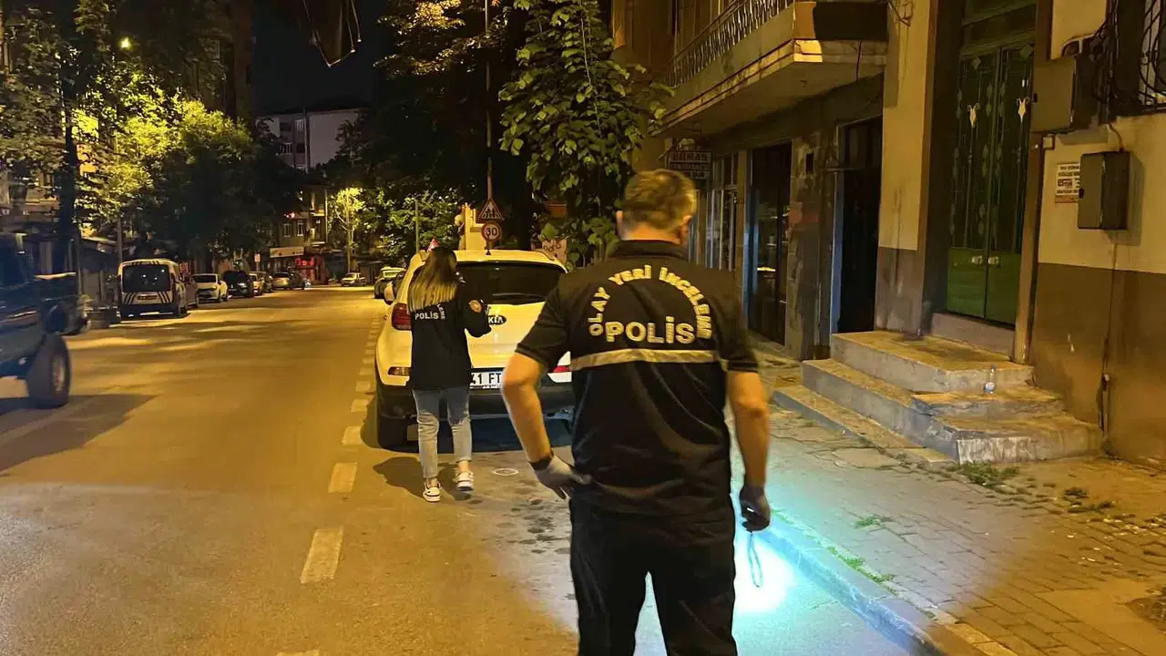 Asker Cümbüşünde Silahlı ve Bıçaklı Hengame: 3 Yaralı