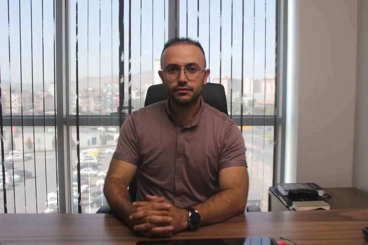 Avukata Koltuk Değnekleri ile Saldıran Bayana 14 Yıl 14 Aya Kadar Mahpus Cezası Talebi
