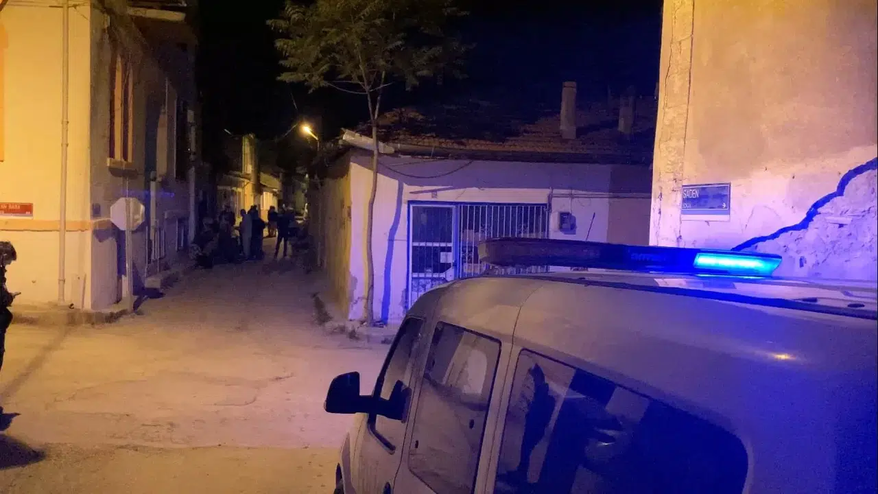 Burdur’da 64 Yaşındaki Adam Meskeninde Meyyit Bulundu