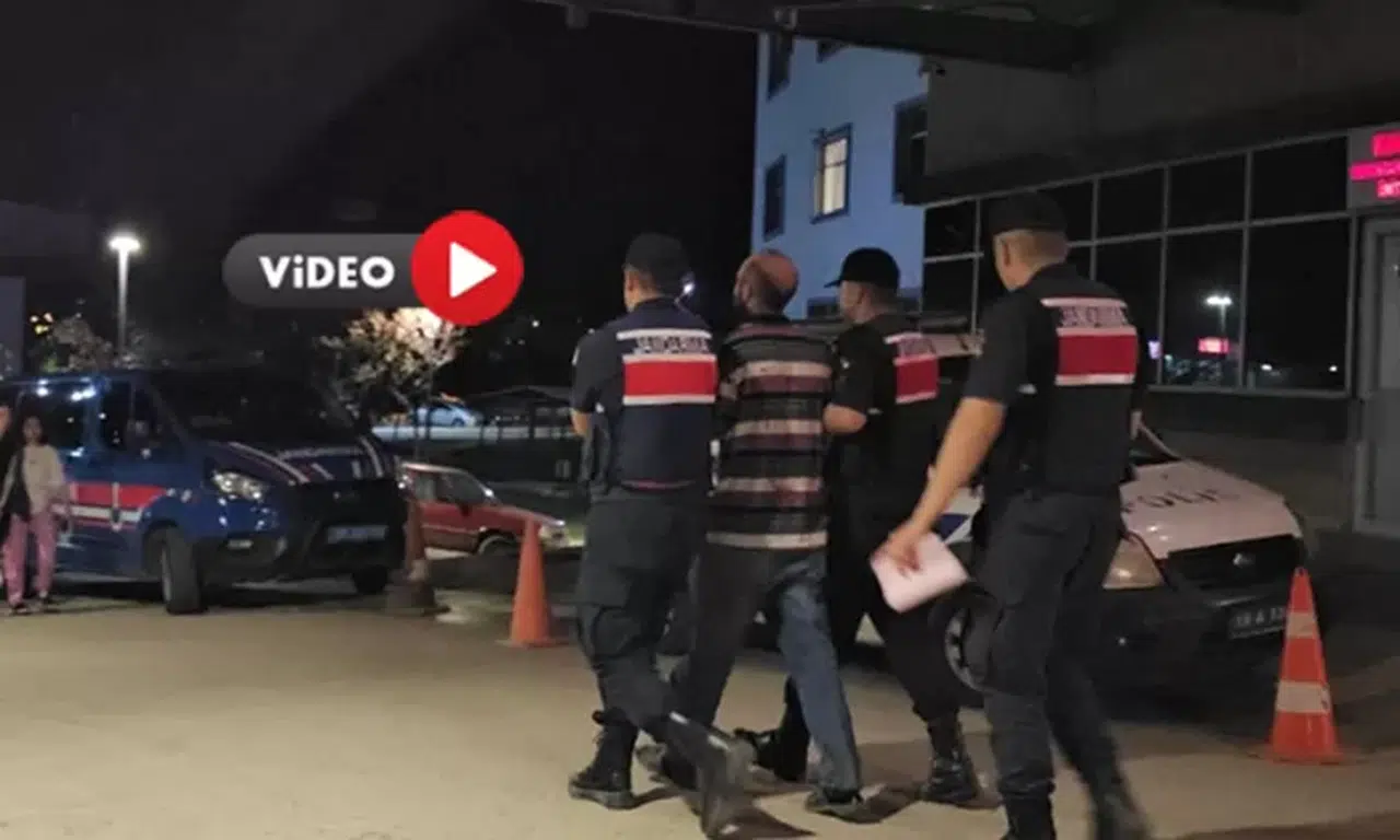 Eşi ile Ağabeyine Kürekle Saldırdı