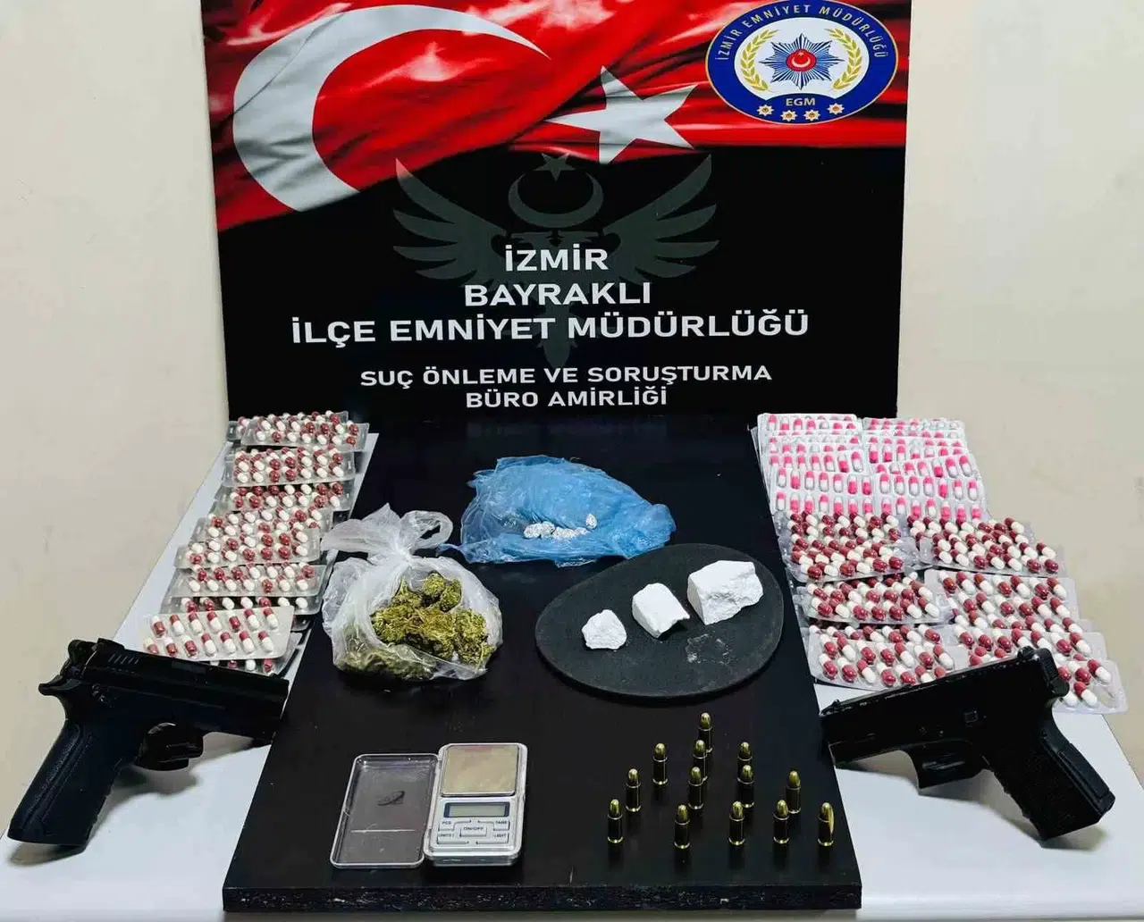 İzmir’de Kabahat Makinesi, Saklandığı Kümeste Yakalandı