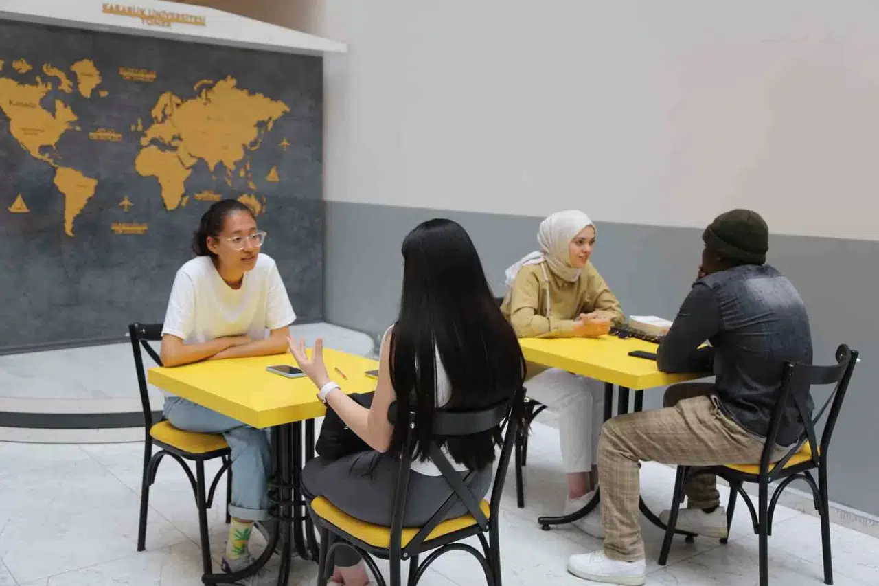 KBÜ’de “İkinci Lisanı Geliştirme” Aktifliği ile Yabancı Lisanda Pratik İmkanı Sunuluyor