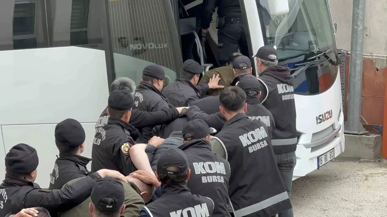 “Mahzen-32?? Operasyonunda Yakalanan 27 Şüphelinin Tamamı Tutuklandı