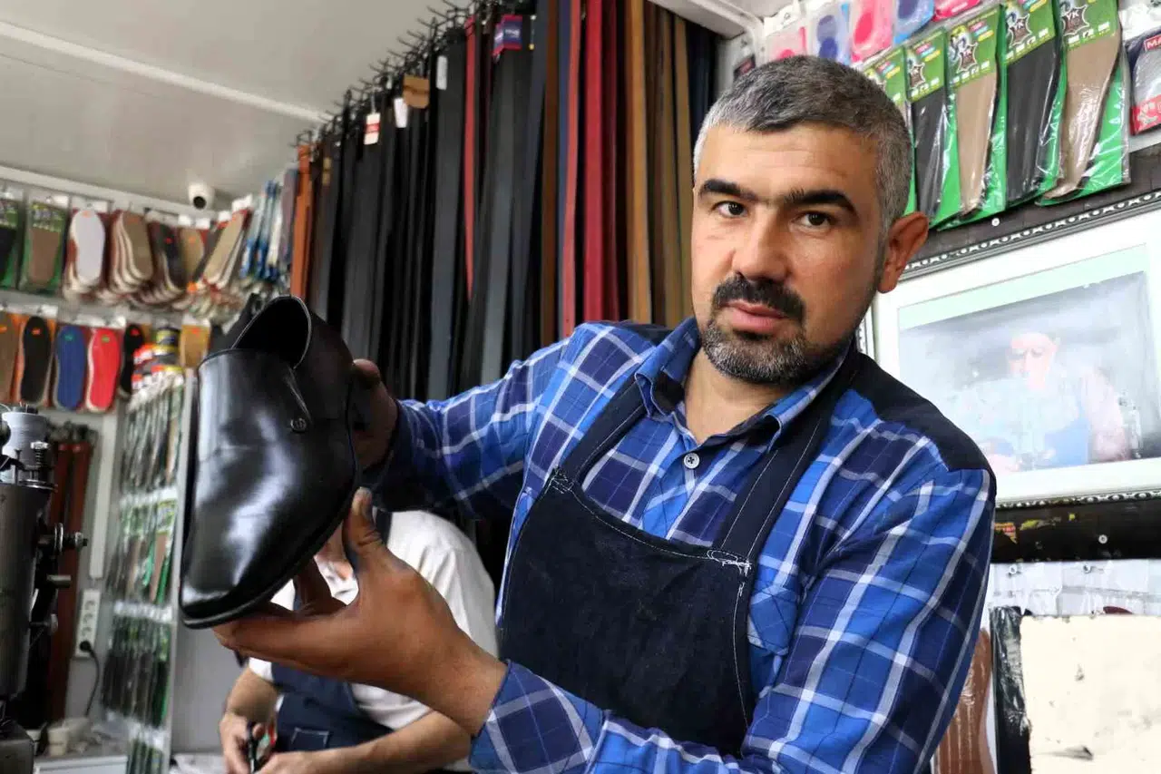 Malatyalı ’Ayakkabı Profesörü’nden, Cumhurbaşkanı Erdoğan’a Özel Ayakkabı