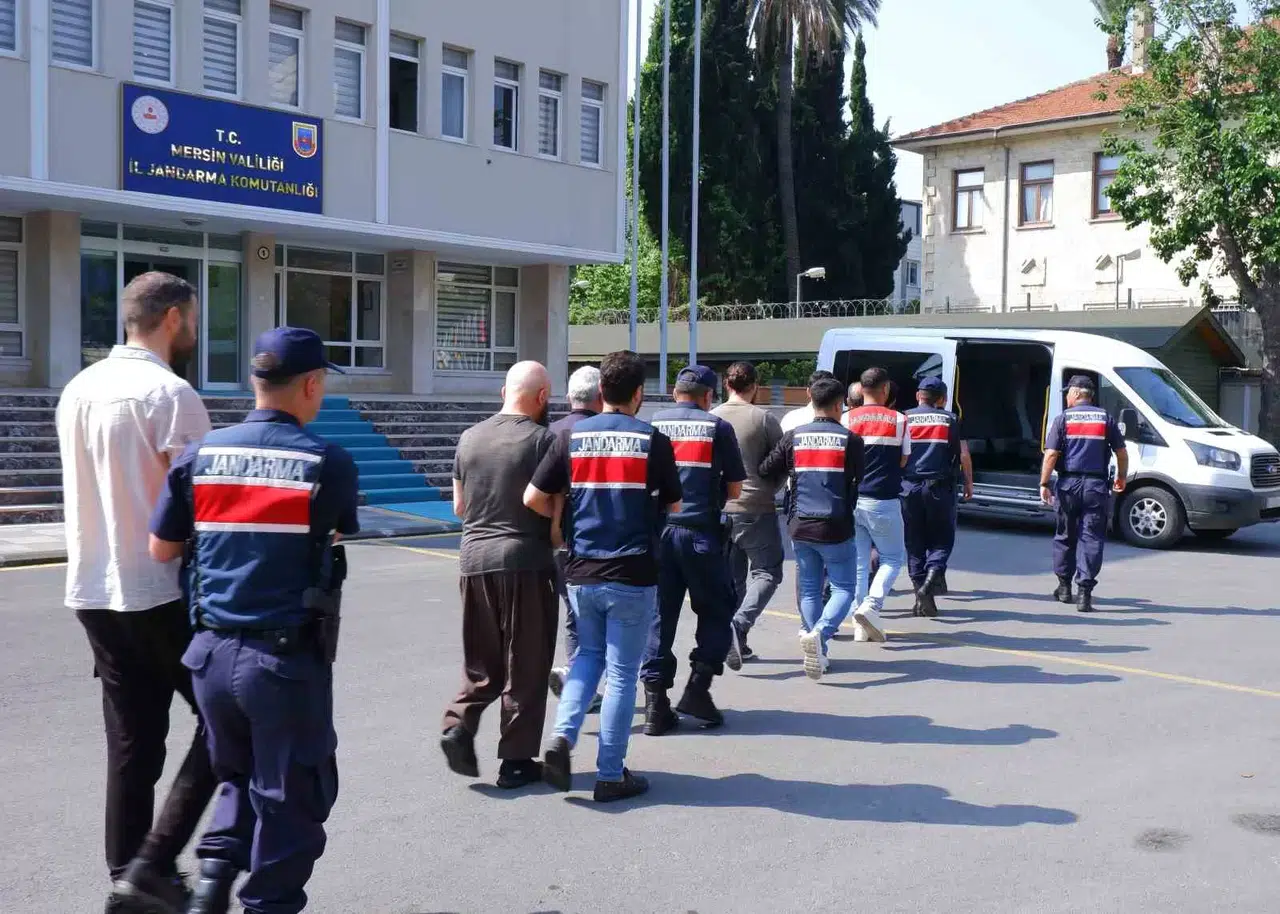 Mersin Merkezli 8 Vilayette DEAŞ Operasyonu: 11 Tutuklama