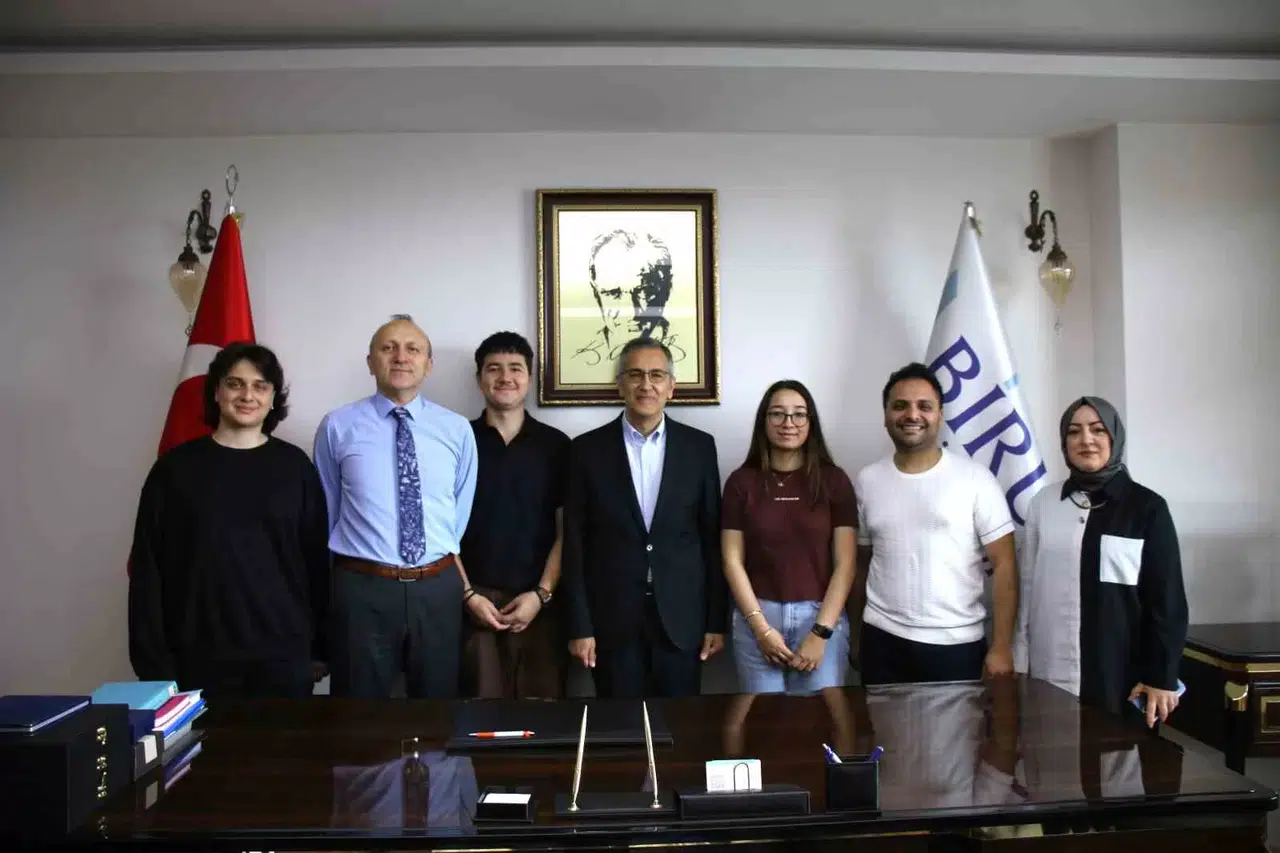 Mühendislik Öğrencilerinden Harvard’da Staj Başarısı