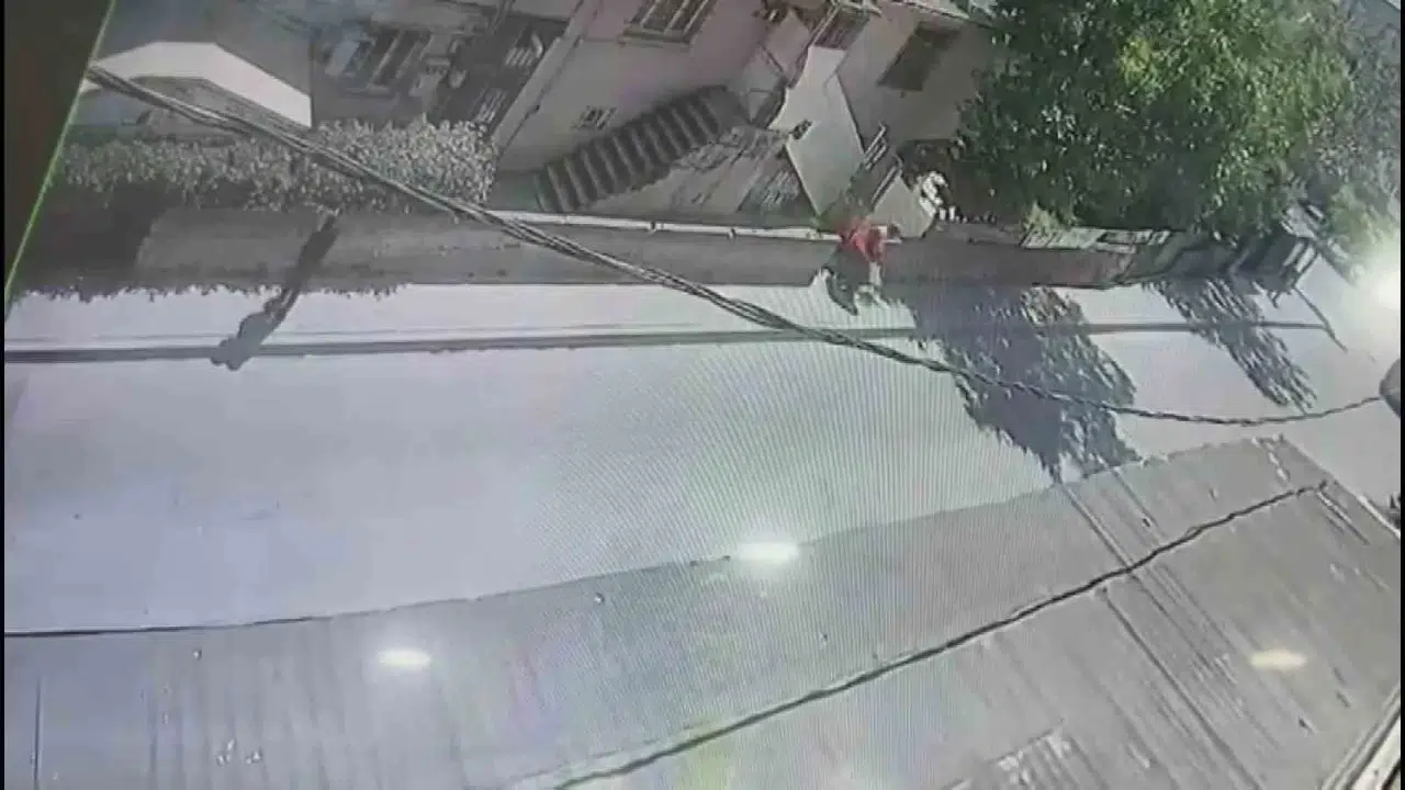 Pendik’te Silahlı Akın: Kafede Oturan Kişiyi Öldürüp Kaçtı