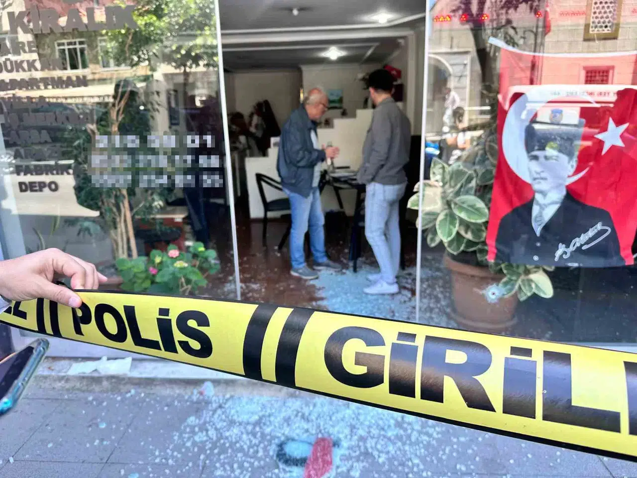 Şişli’de Emlakçıya Silahlı Hücum Kamerada: Kimseyle Hasımlığı Olmadığını Söyleyen Emlakçı Şaşkına Döndü