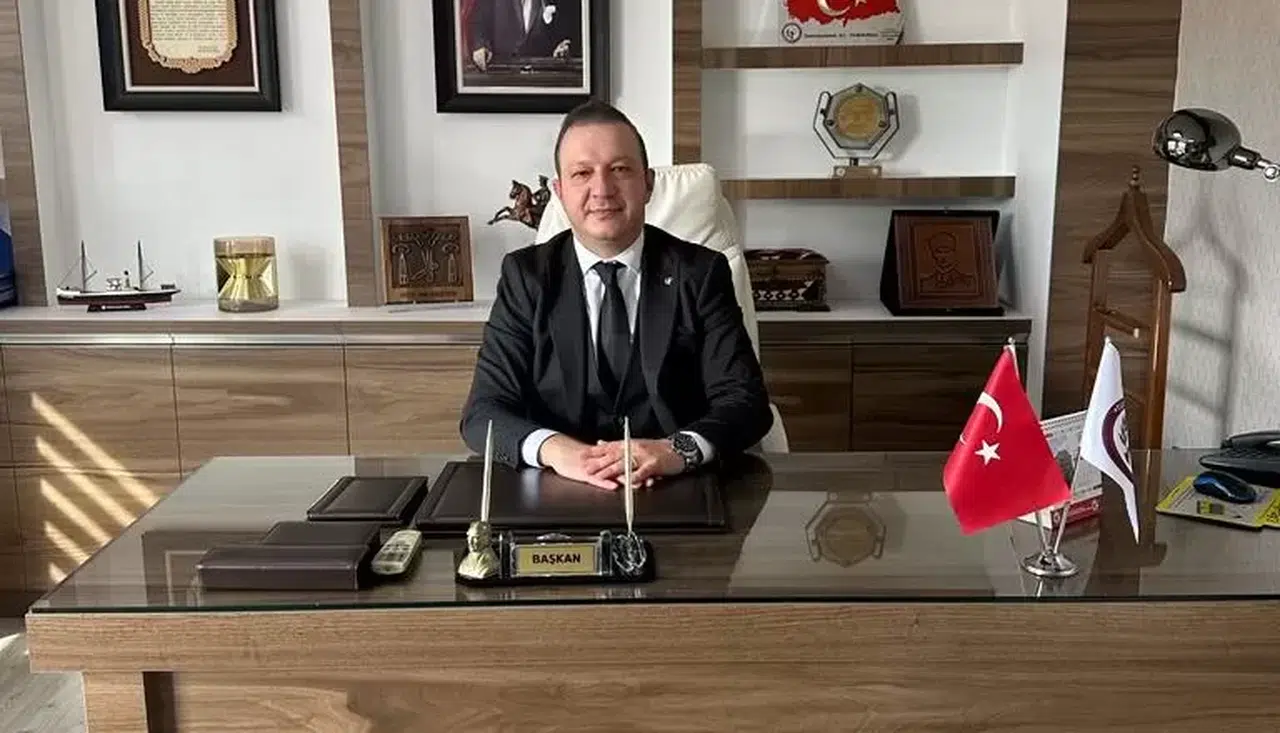 Afacan: Babalar Çocukların İlk Kahramanı, Öğretmeni ve Rehberi