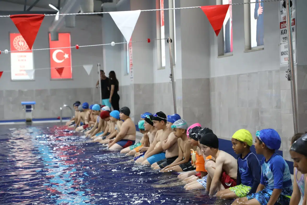 Alaca'da Yaz Spor Okullarına Coşkulu Açılış