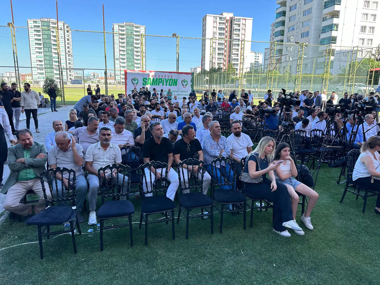 Amedspor’da Aziz Elaldı Güven Tazeledi
