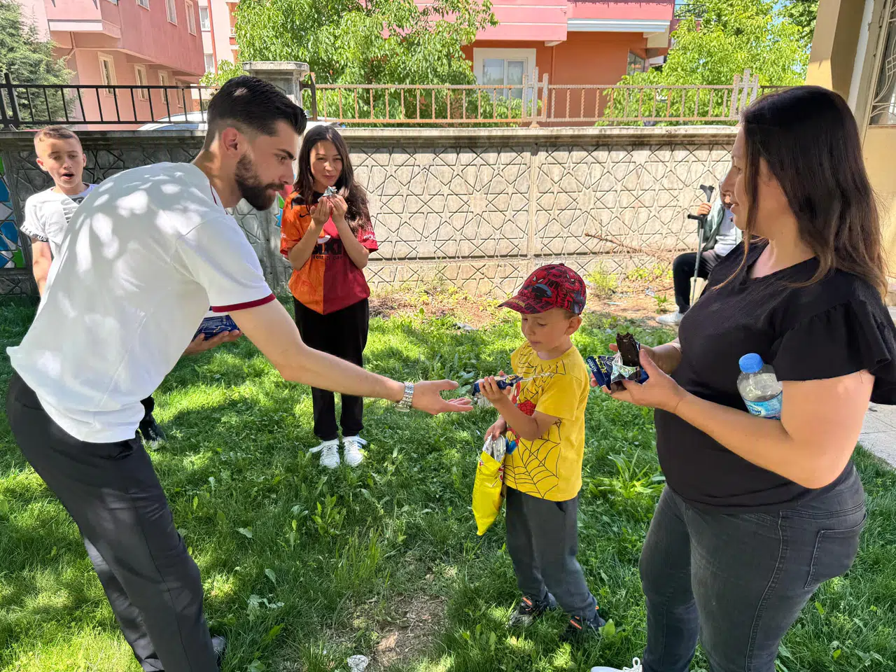 Belediye, LGS’ye giren öğrenci ve velileri yalnız bırakmadı