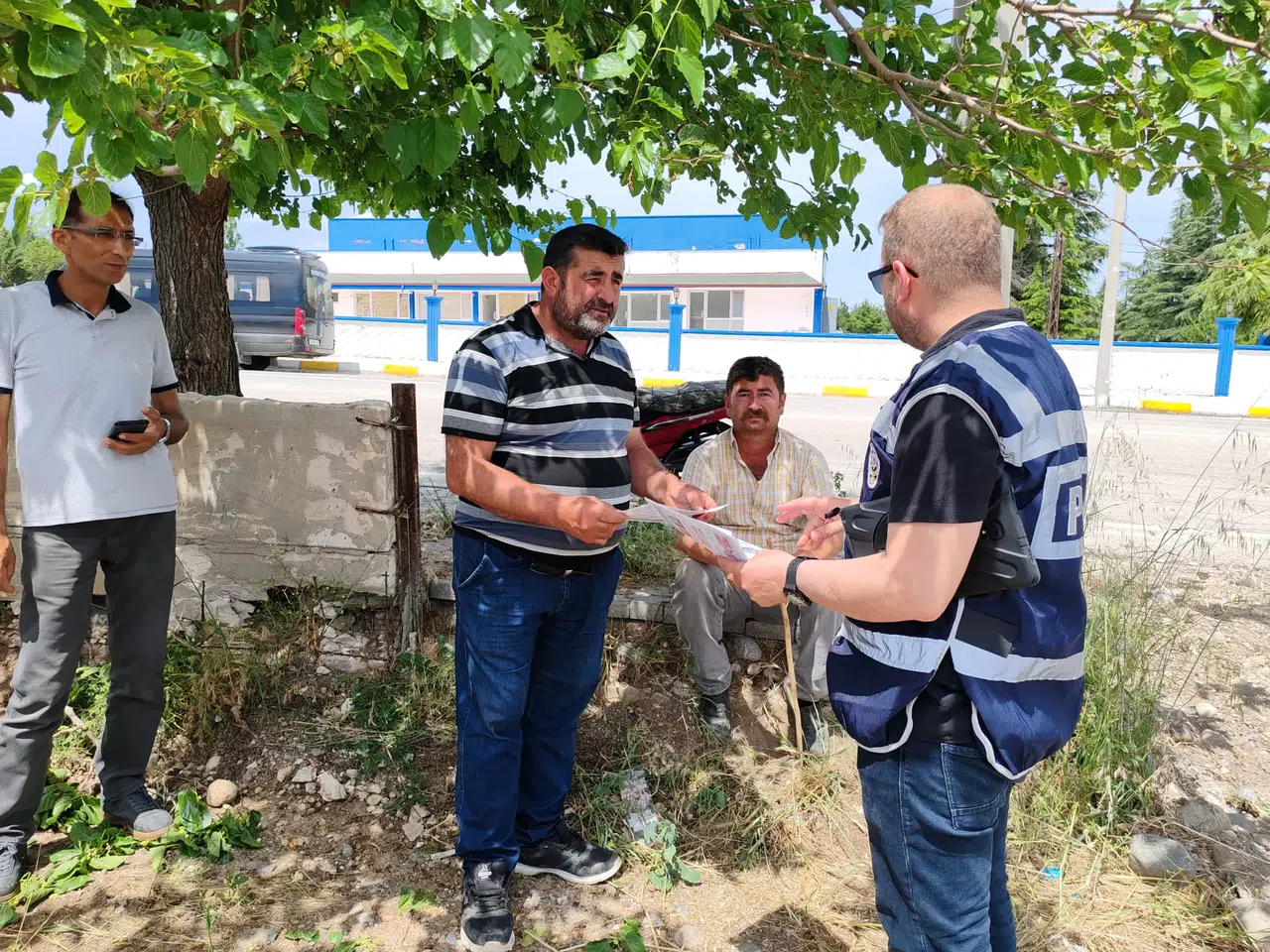 Emniyet Ekipleri, Vatandaşları Dolandırıcılıklara Karşı Uyarıyor