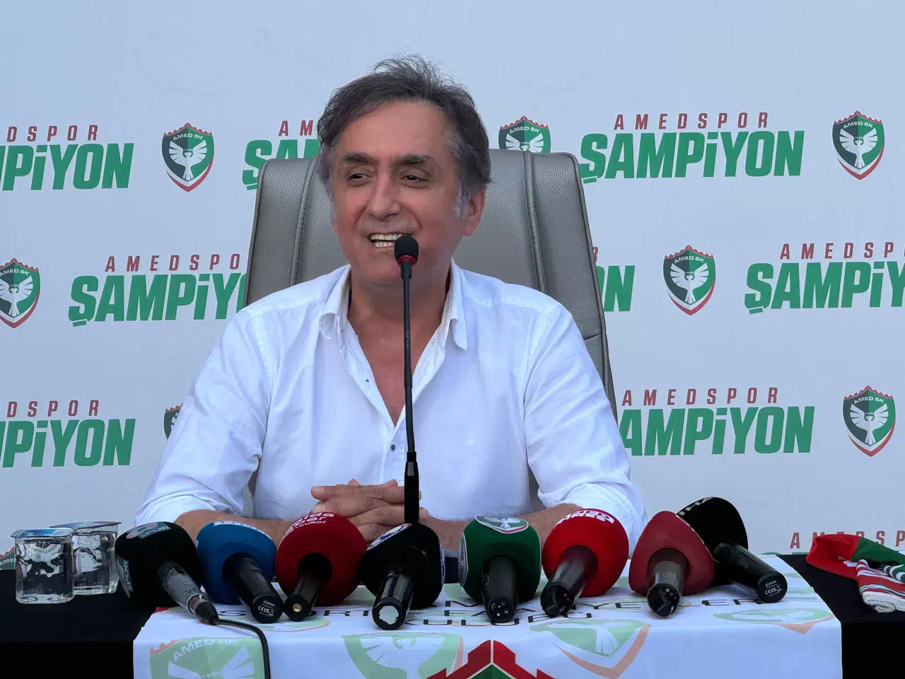 Ersun Yanal Resmen Amedspor’da