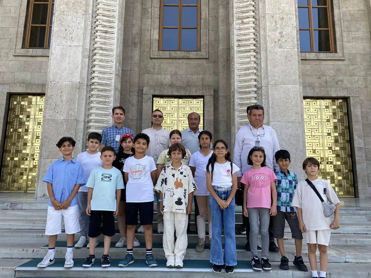 Kaya, İlkokul Öğrencilerini TBMM’de Ağırladı