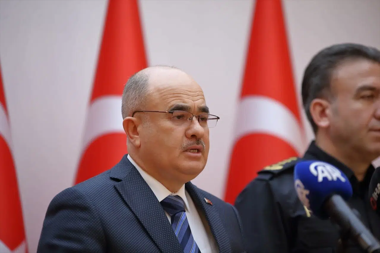 Vali Dağlı, Yaz Aylarında Dikkat Edilmesi Gerekenleri Hatırlattı