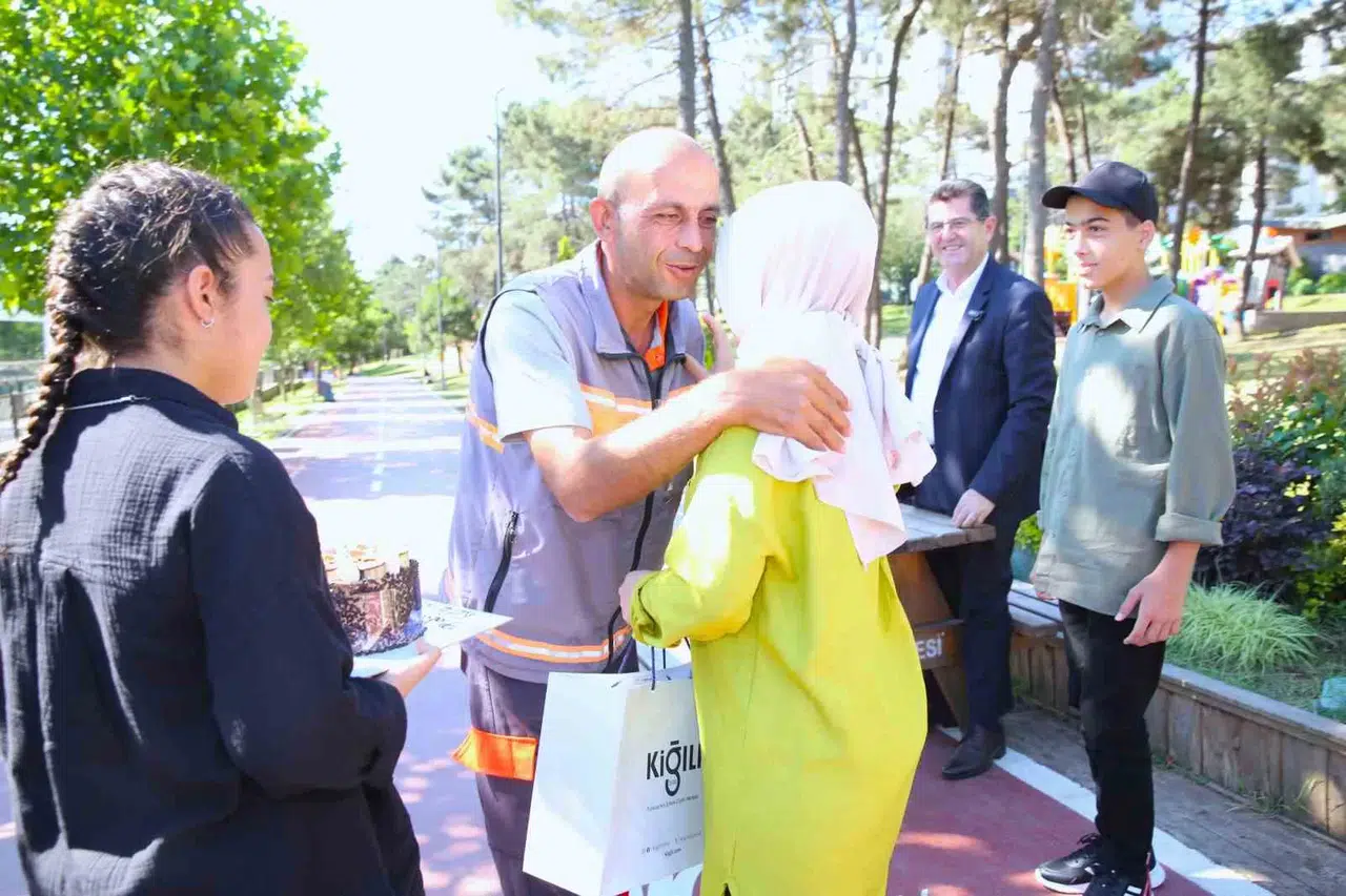 Çekmeköy’de Duygulandıran Babalar Günü Sürprizi
