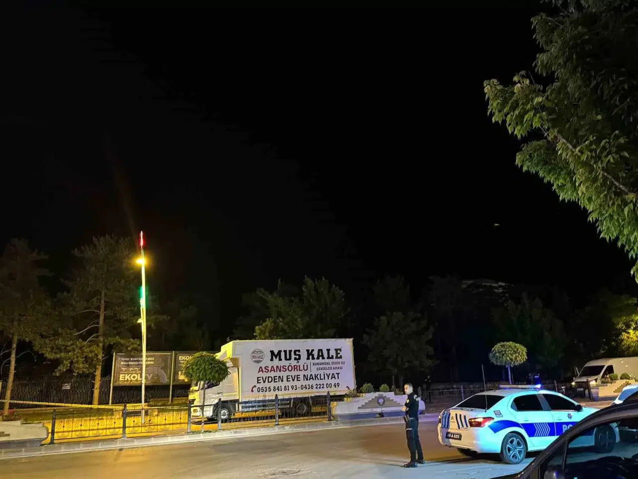 Muş’ta Bir Bayanın Bankta Unuttuğu Çanta Polisi Harekete Geçirdi