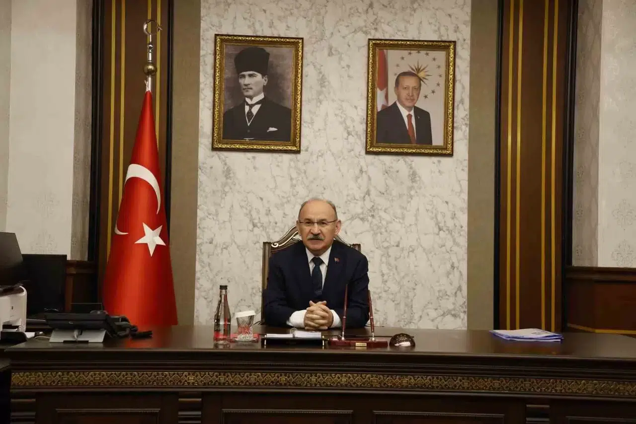 Paniğe Sebep Olan Kokuya Ait Vali Karadeniz’den Açıklama: “Afad’ın Ölçümlerinde Kıymetler, Tehlike Hududunun Çok Altında Çıktı”