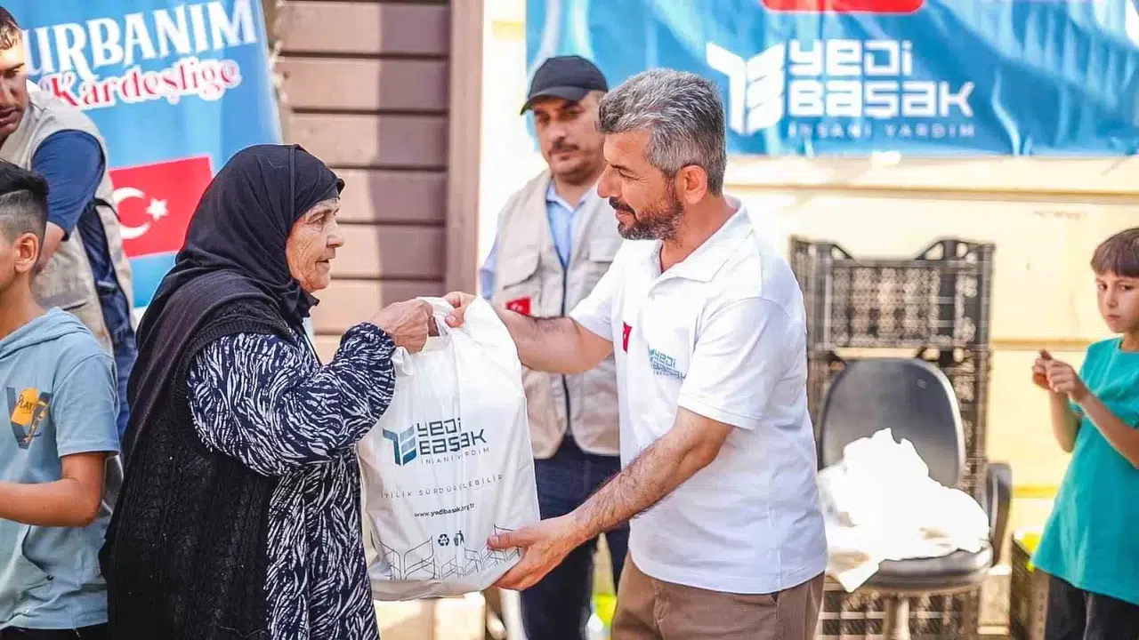Yedi Başak, 3 Kıtadaki 15 Ülkede Kurban Bağışlarını Gereksinim Sahiplerine Ulaştıracak