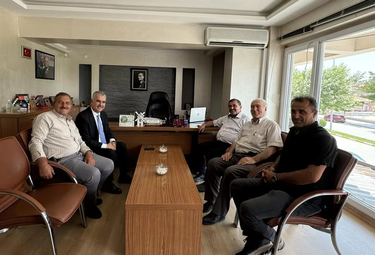 Ahlatcı Çiftçileri Uyardı