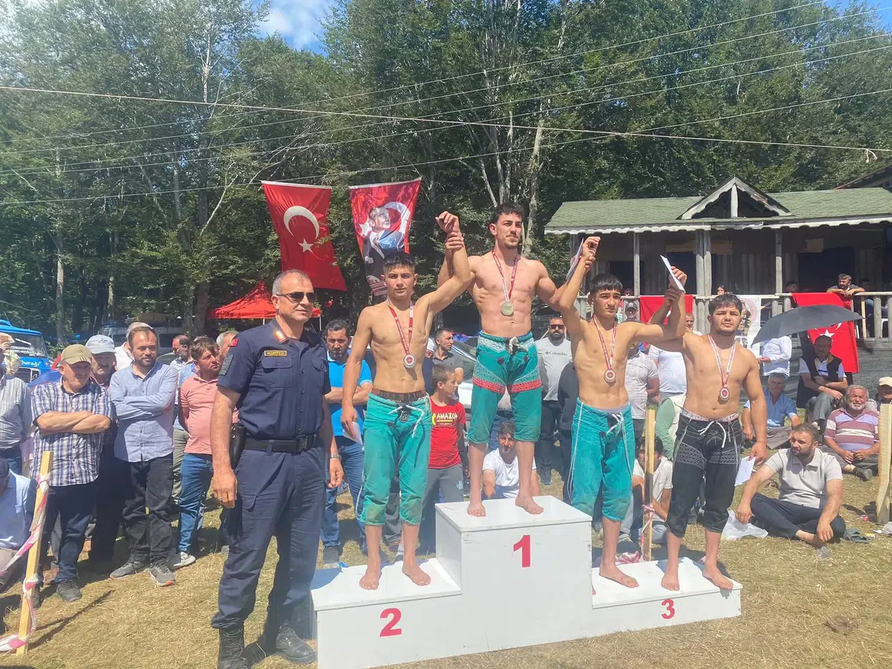 Çorumlu Güreşçi Türkiye Şampiyonu Oldu