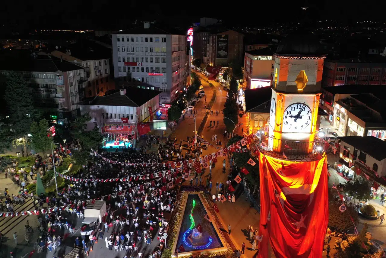 ‘Demokrasiye Sahip Çıkan Milletin Zaferi’