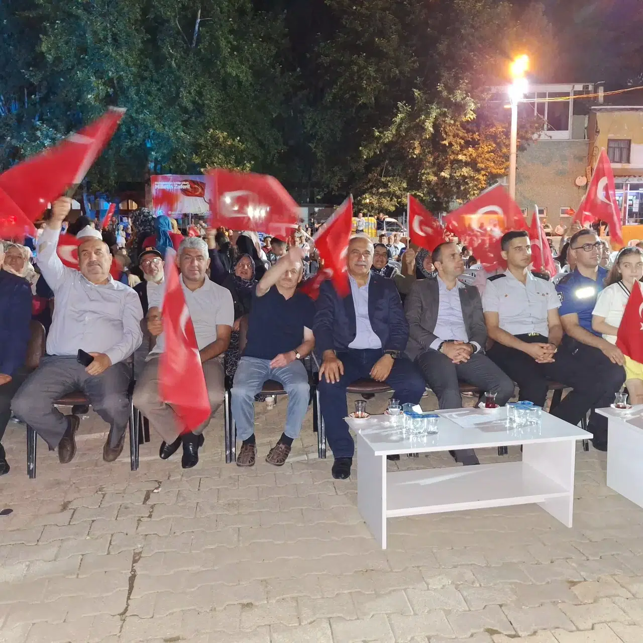 Kaymakamdan Ailelere Çağrı: Vatan ve Bayrak Sevgisini Aşılayın