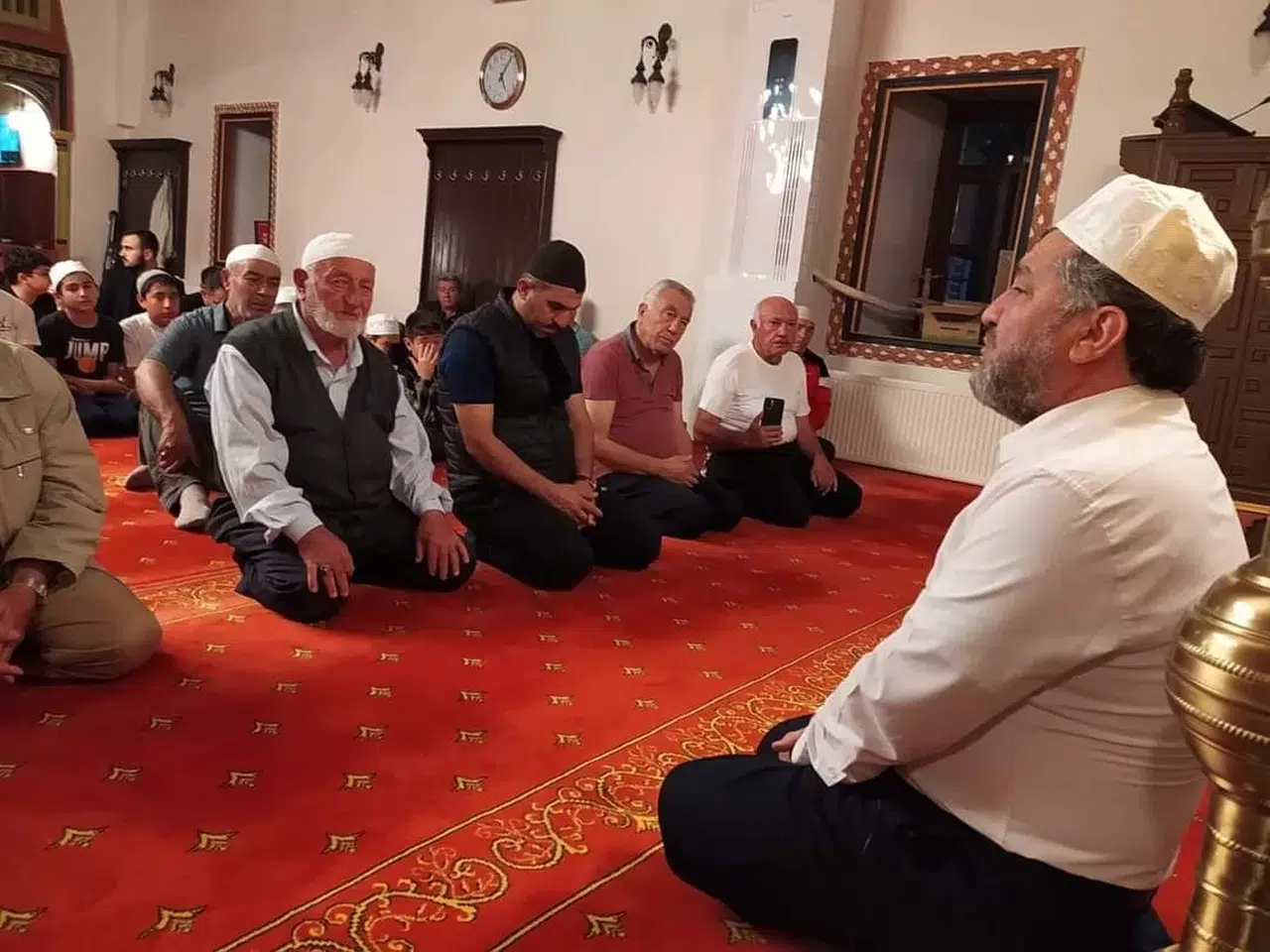 Namaz Sonrası Şehitler İçin Dua