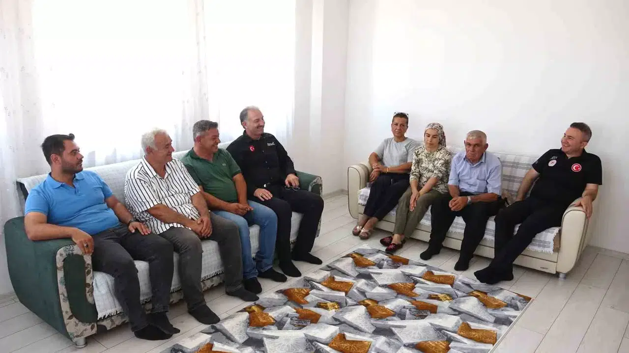 Depremzedeler, Villaları Aratmayan Köy Konutlarına Kavuştu