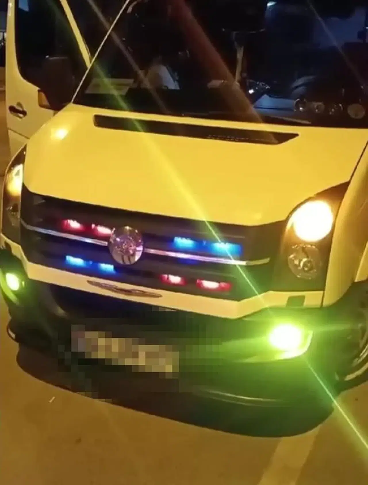 Pendik’te Çakarlı Minibüs Şoförüne 6 Bin 439 TL Ceza