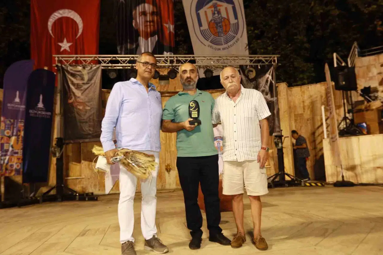 Türkiye Tiyatro Buluşması’nda Zelzele Hassasiyeti