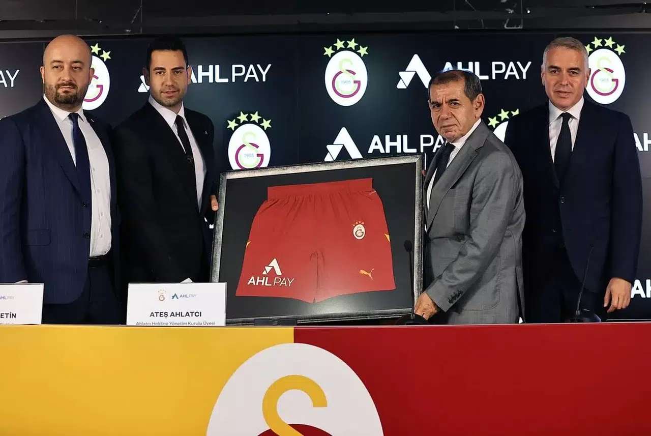 Ahlatcı, Galatasaray’a Sponsor Oldu