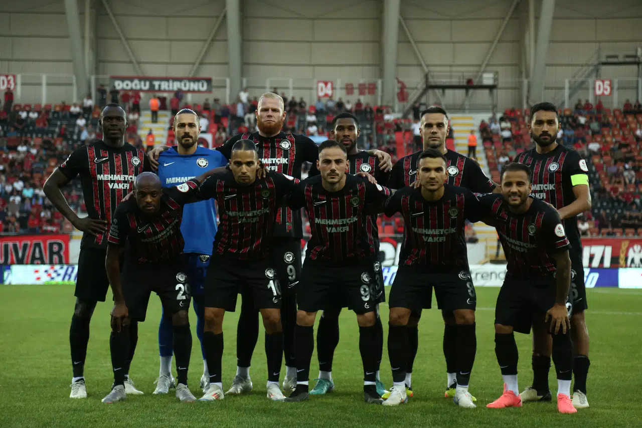 İlk 11’de Üç Değişiklik
