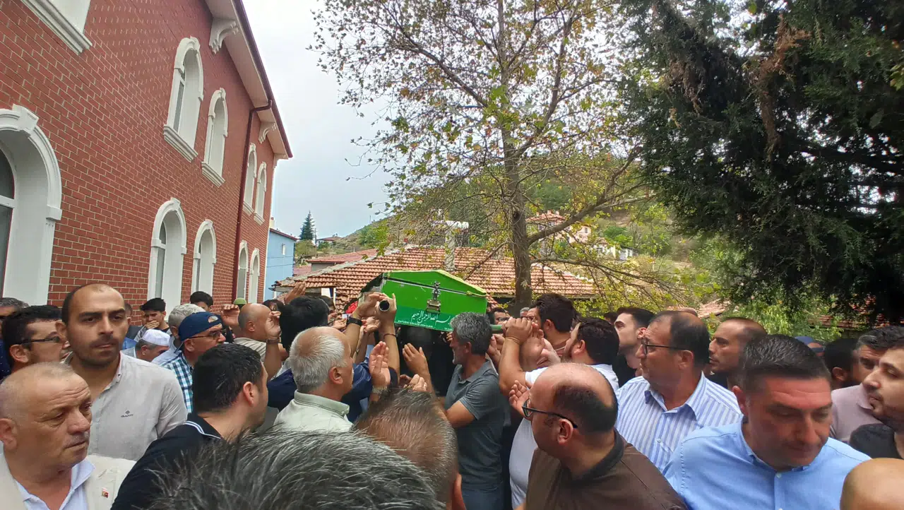 Köse, Çorum’da Toprağa Verildi