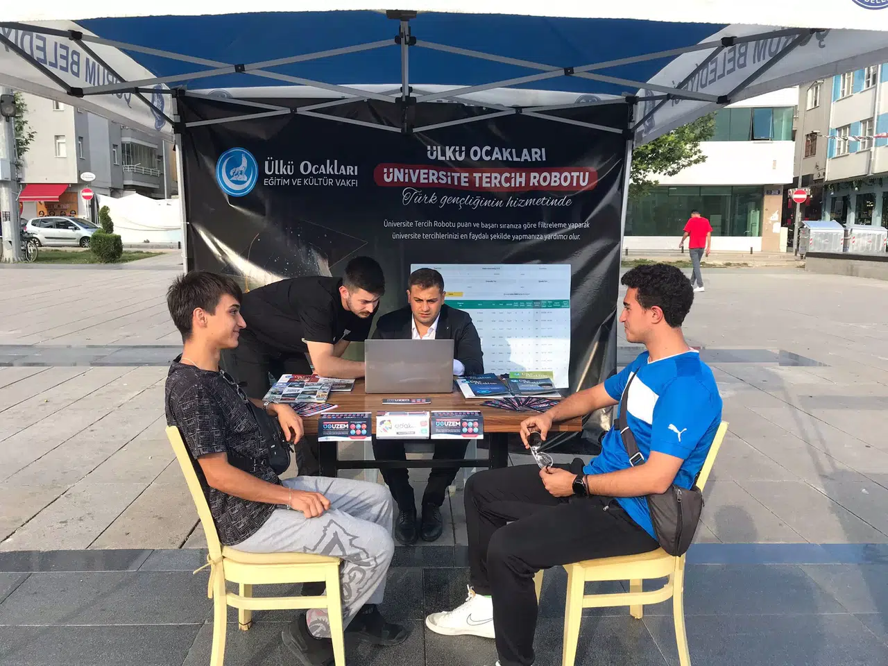 Ülkücülerin Tercih Robotu Hizmette