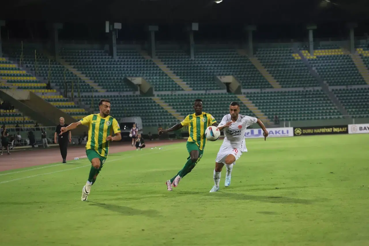 Ümraniyespor, Şanlıurfaspor’a Mağlup Oldu