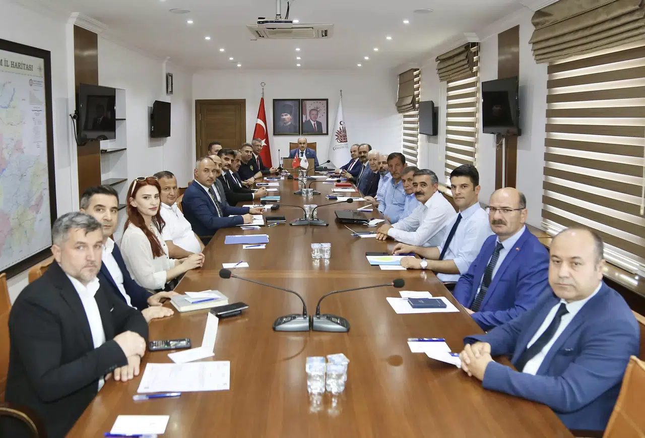Vali Dağlı, Esnaf Temsilcilerini Dinledi