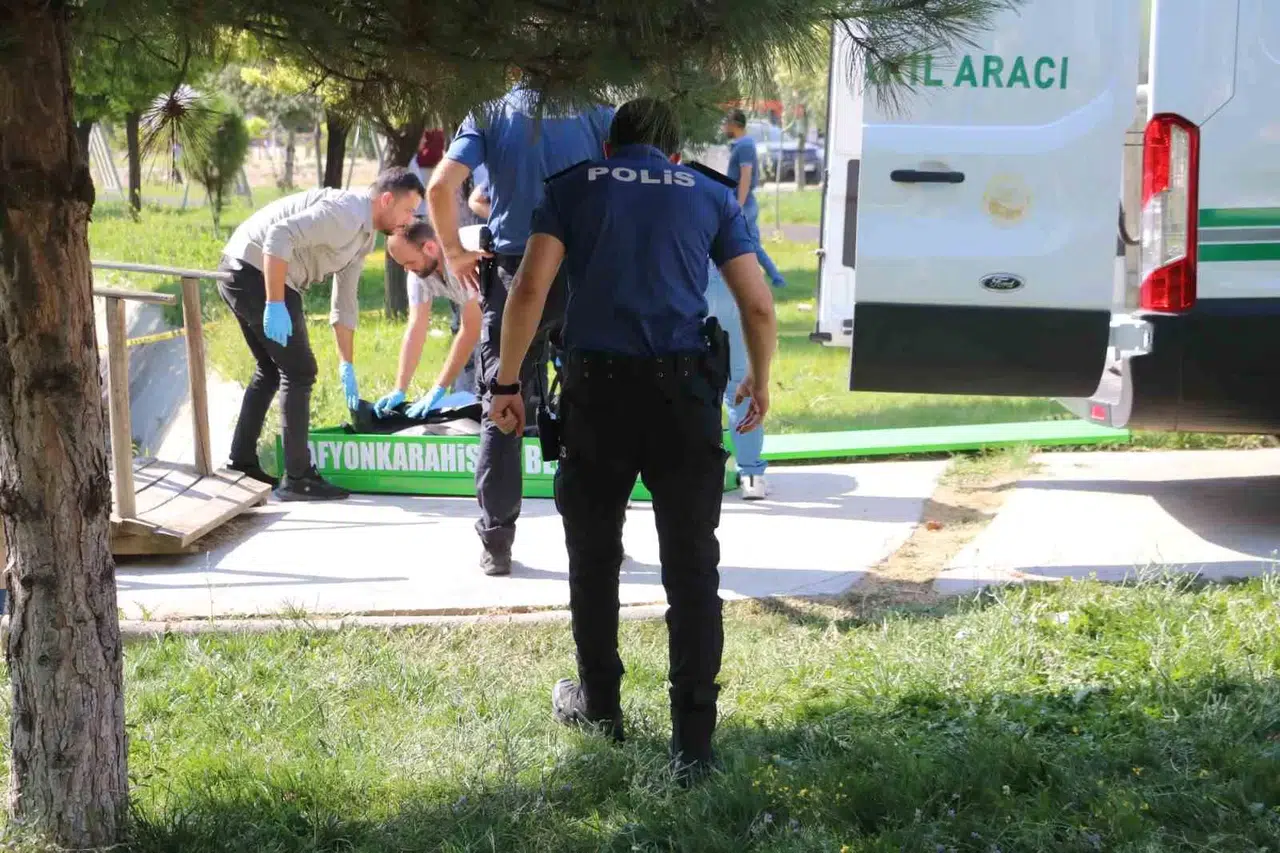 Eski Sevgilisini Öldürdüğü Sav Edilen Genç Gözaltına Alındı