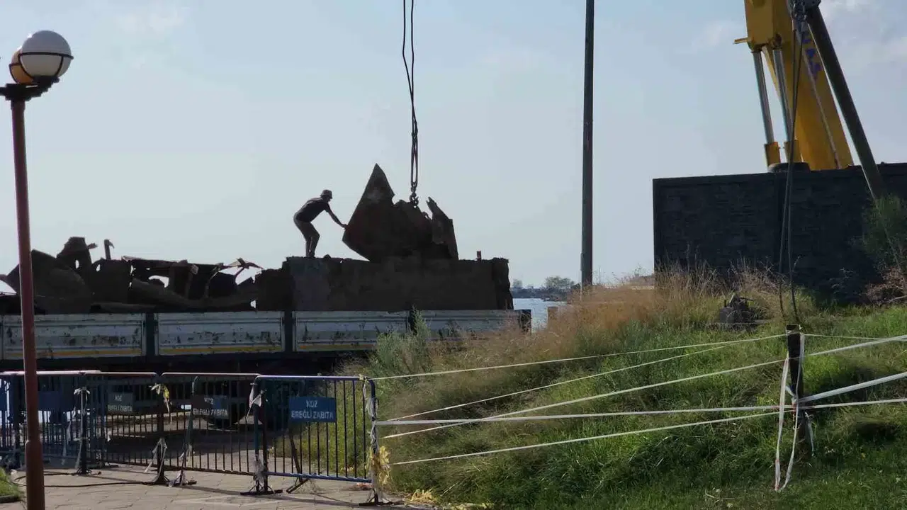 Fırtınada İkiye Bölünen Pallada Gemisi’nin Söküm Süreçleri Tamamlandı